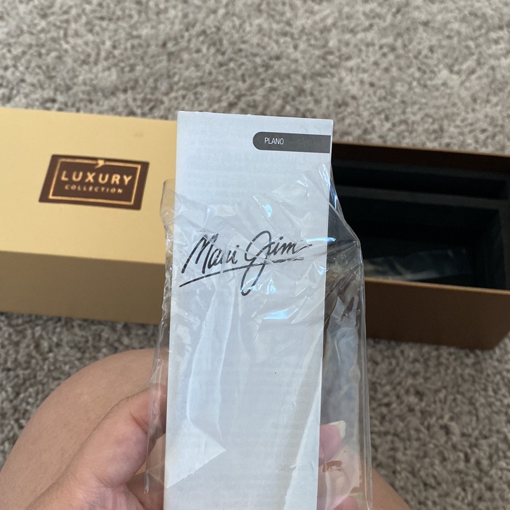 MAUI JIM Box Only - Picture 4 of 4